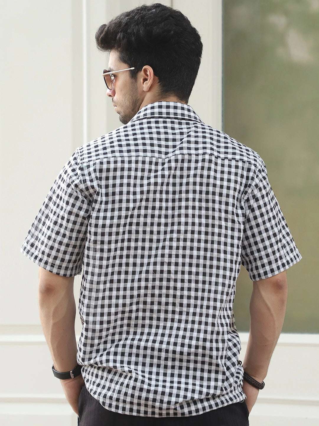 Silvan Stitch Black Half Sleeve Shirt