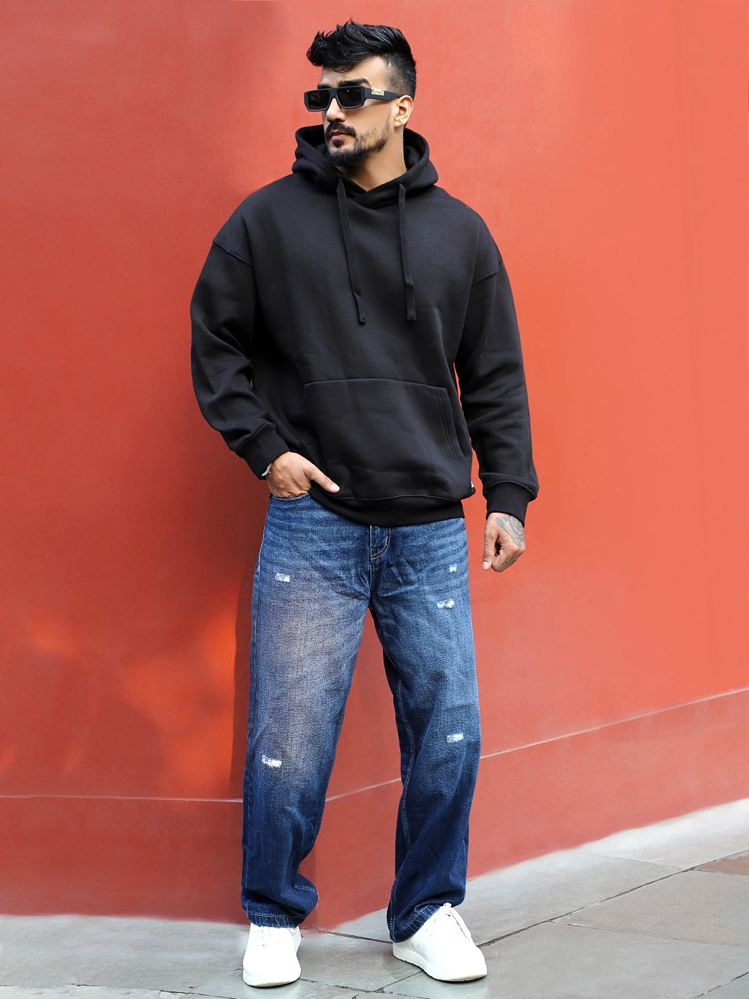 Cavendish Comfort Black Oversized Hoodie