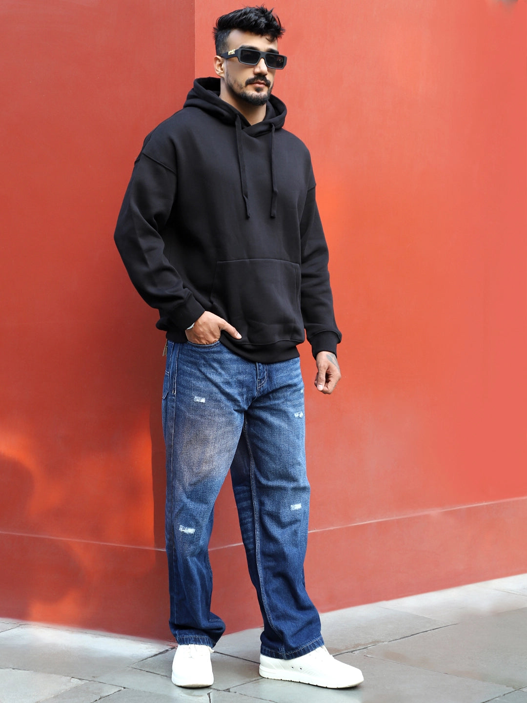 Cavendish Comfort Black Oversized Hoodie