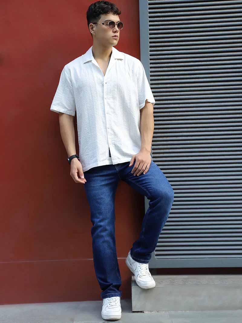Solven Textured White Half Sleeve Shirt