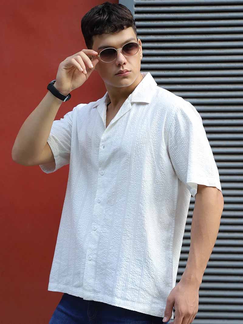 Solven Textured White Half Sleeve Shirt
