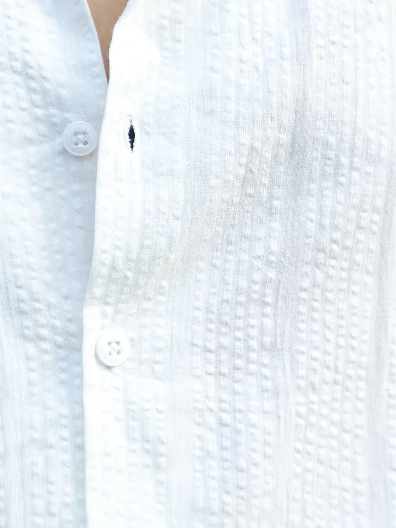 Solven Textured White Half Sleeve Shirt