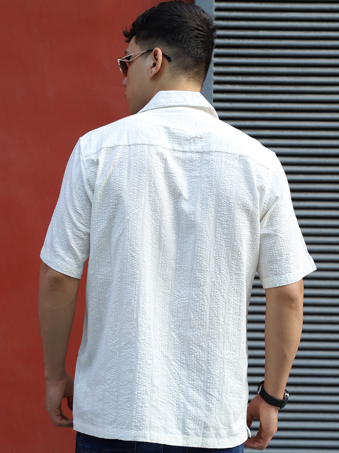 Solven Textured White Half Sleeve Shirt