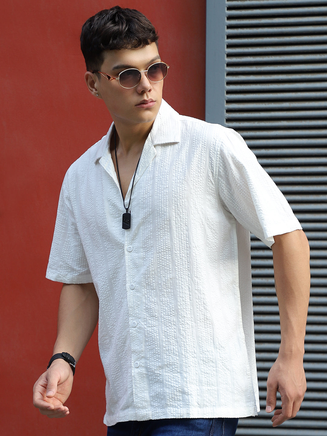 Solven Textured White Half Sleeve Shirt