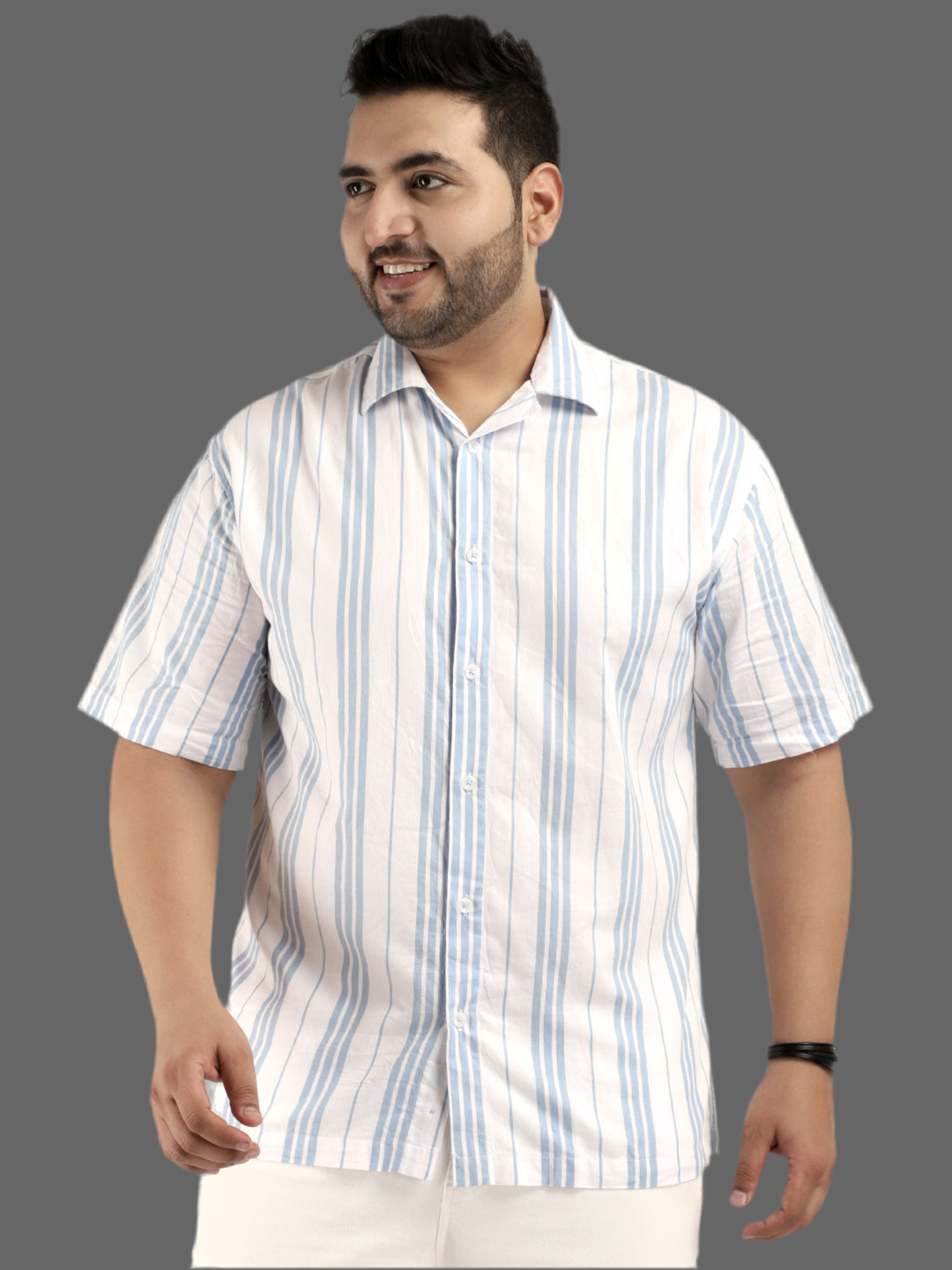 Venis White Strips half sleeve Shirt