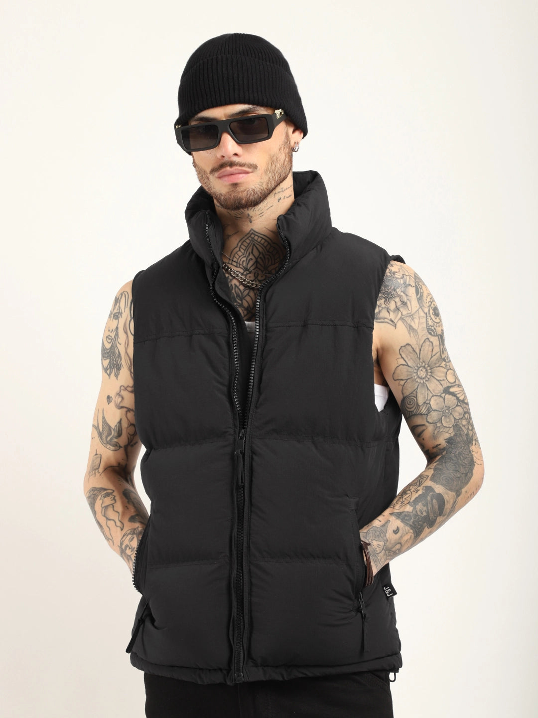 Quilted Gilet Cut Sleeves Black Puffer Jacket