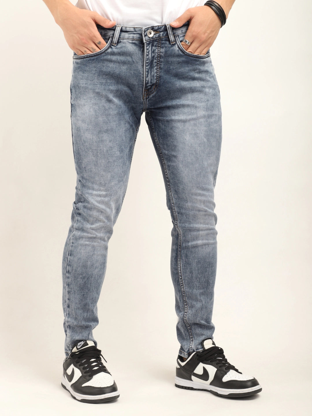 Voult Light Blue Ankle Fit jeans