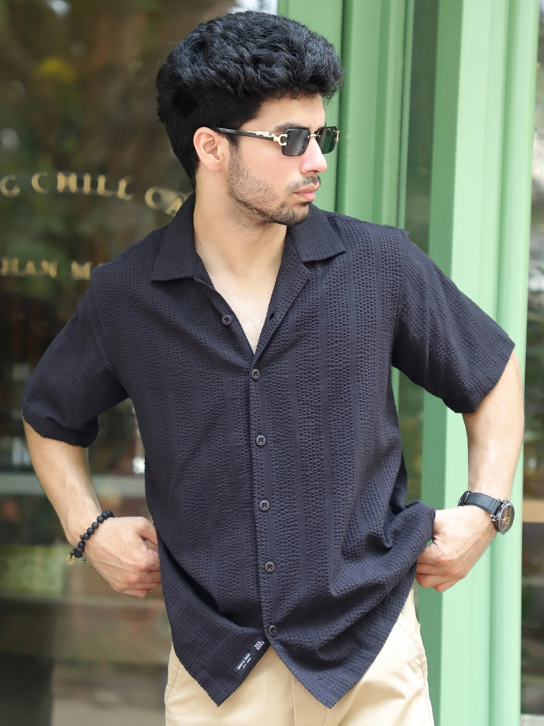 Solven Textured Black Half Sleeve Shirt