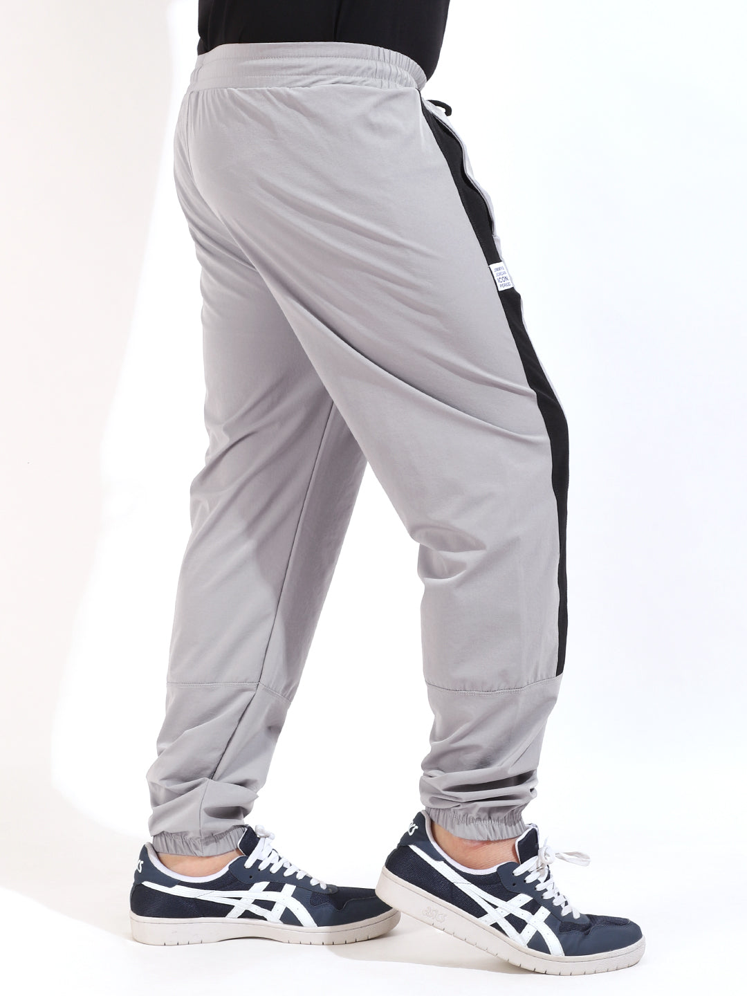 Nike Black And White Logo Track Pants In Grey | ModeSens | Black nikes, Nike  clothes mens, Black and white logos