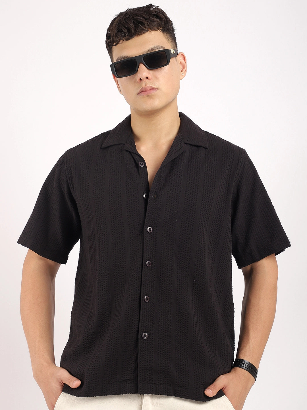 Solven Textured Black Half Sleeve Shirt