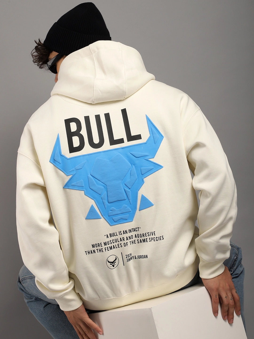 Chelsea Bulls White Oversized Hoodie