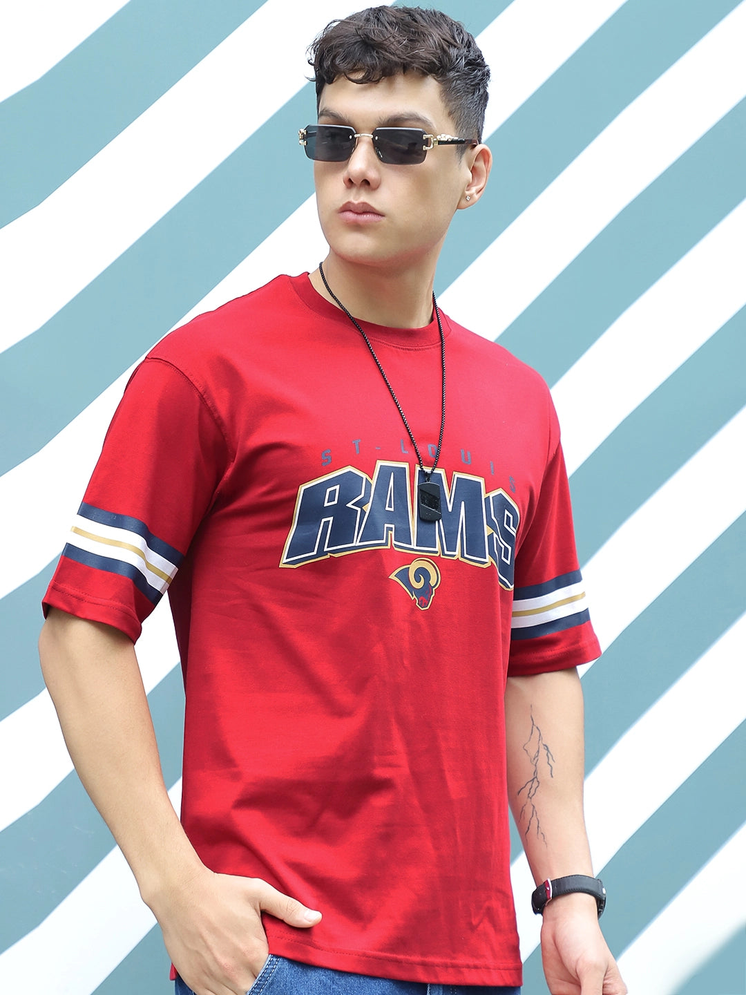 Drama  Magnet  Red  Oversized Tee