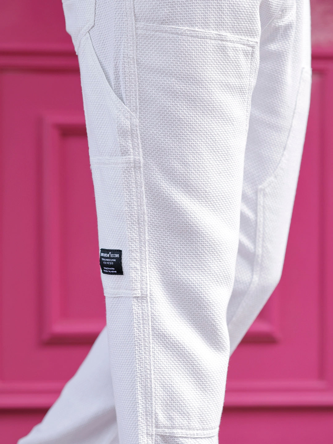 Bulwark White Texture Cargo